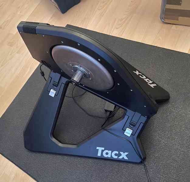 Tacx Neo Smart Trainer - foto 1