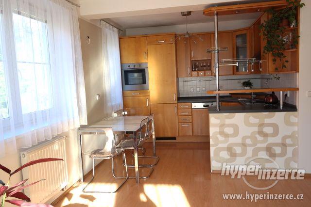 Prodej bytu 3+kk, 79,5m2 v OV, cihla, poblíž Bulovky Praha 8 - foto 3