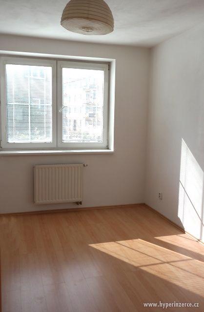 Prodej bytu 3+kk, 79,5m2 v OV, cihla, poblíž Bulovky Praha 8 - foto 9