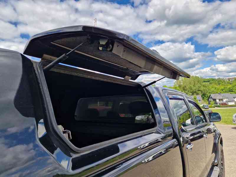Toyota Hilux 2,5D 4D DC Life 4x4 106kw - foto 7