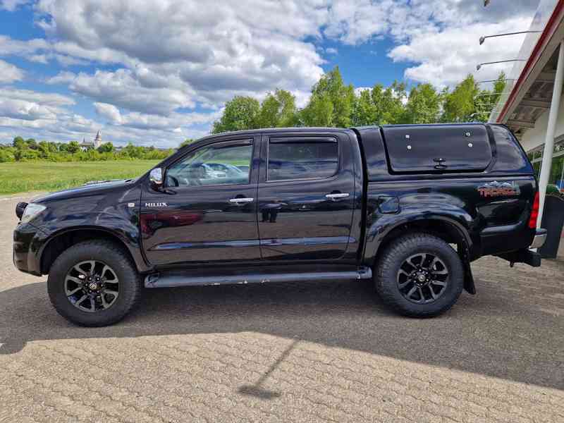 Toyota Hilux 2,5D 4D DC Life 4x4 106kw - foto 10