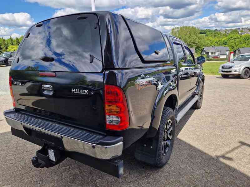 Toyota Hilux 2,5D 4D DC Life 4x4 106kw - foto 18