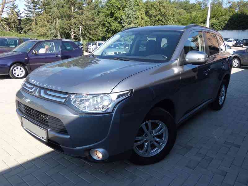 Mitsubishi Outlander 2.0i Invite ClearTec 4x2 benzín 110kw - foto 10