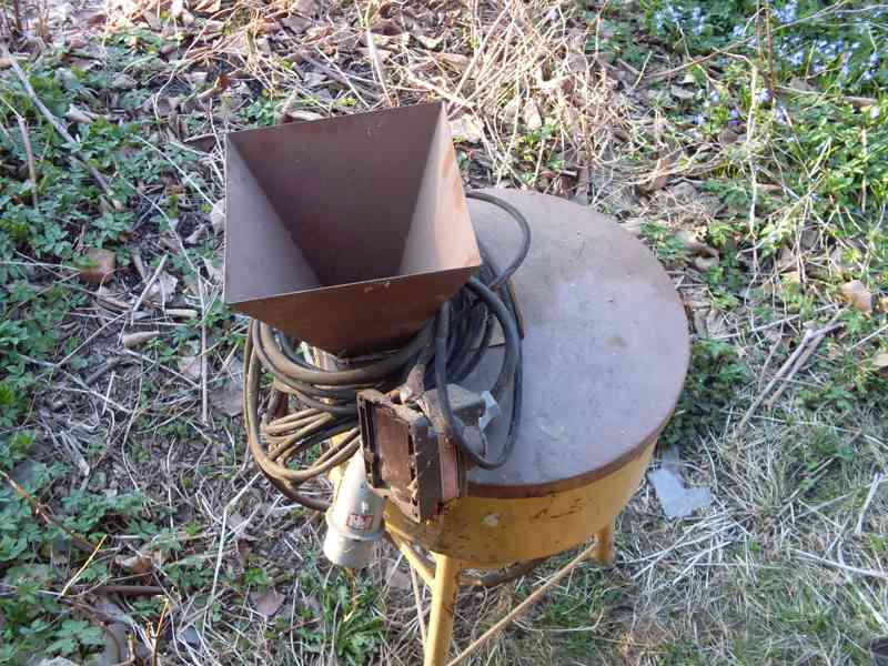 ŠROTOVNÍK  - foto 5