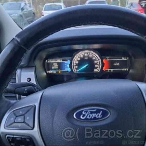 Ford Ranger 3,2   TDCi LIMITED DOUBLE Cab - foto 3