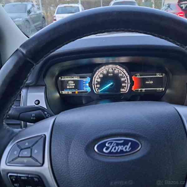 Ford Ranger 3,2   TDCi LIMITED DOUBLE Cab - foto 22