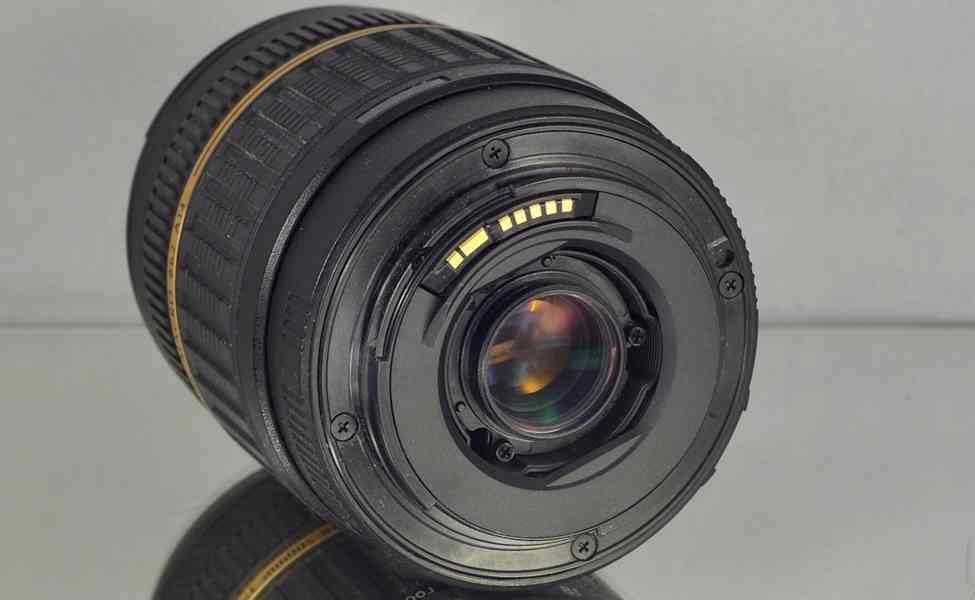 pro Canon - Tamron AF 18-200mm F/3.5-6.3 Di II LD  - foto 4
