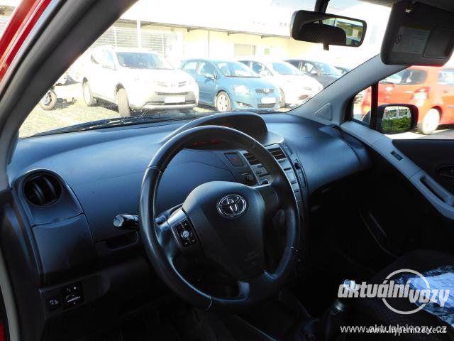 Toyota Yaris 1.0, benzín, RV 2010, el. okna, centrál, klima - foto 8