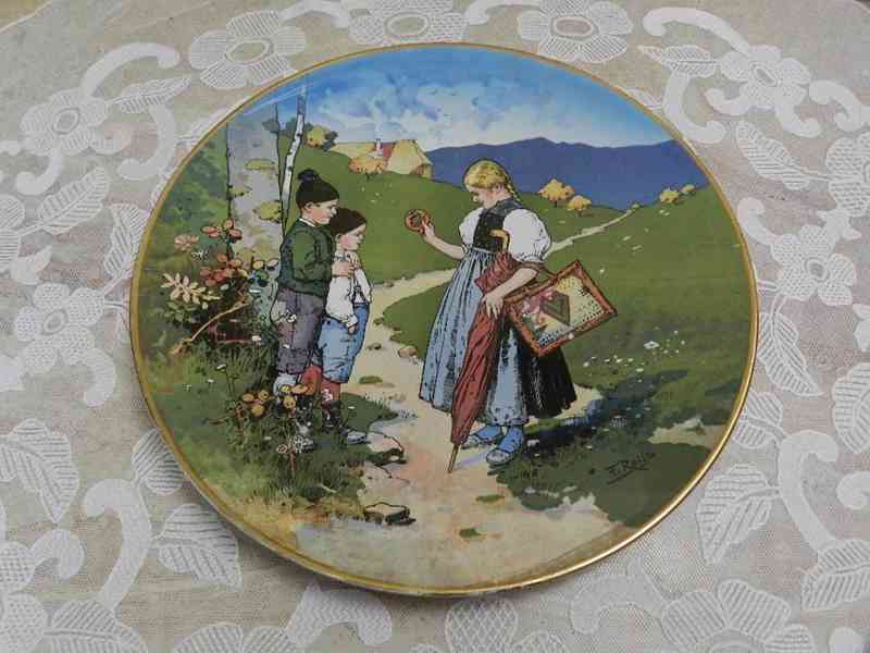 Obří  barevný Talíř Chlapci a Dívka  Villeroy Boch Mettlach  - foto 2