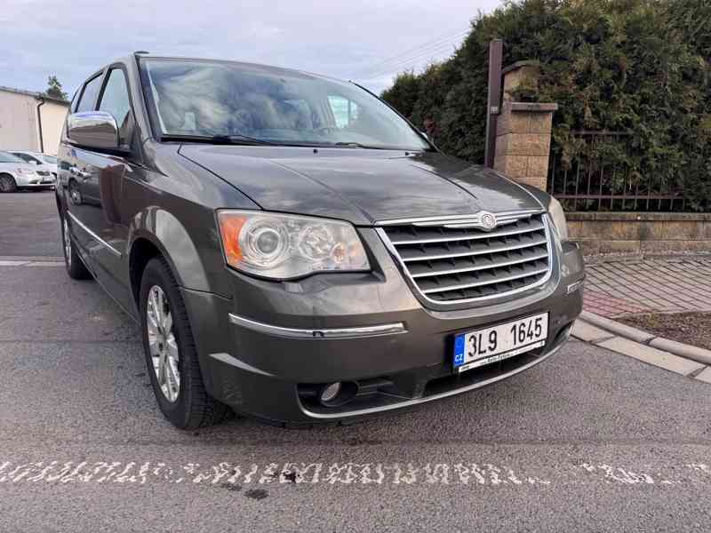 Chrysler Grand Voyager 2,8 CRDi Limited DVD 2010 - foto 6