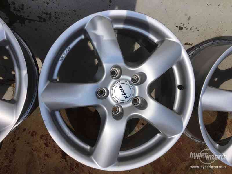 alu rafky Rial 5x120 R17 / ET 53 - foto 3