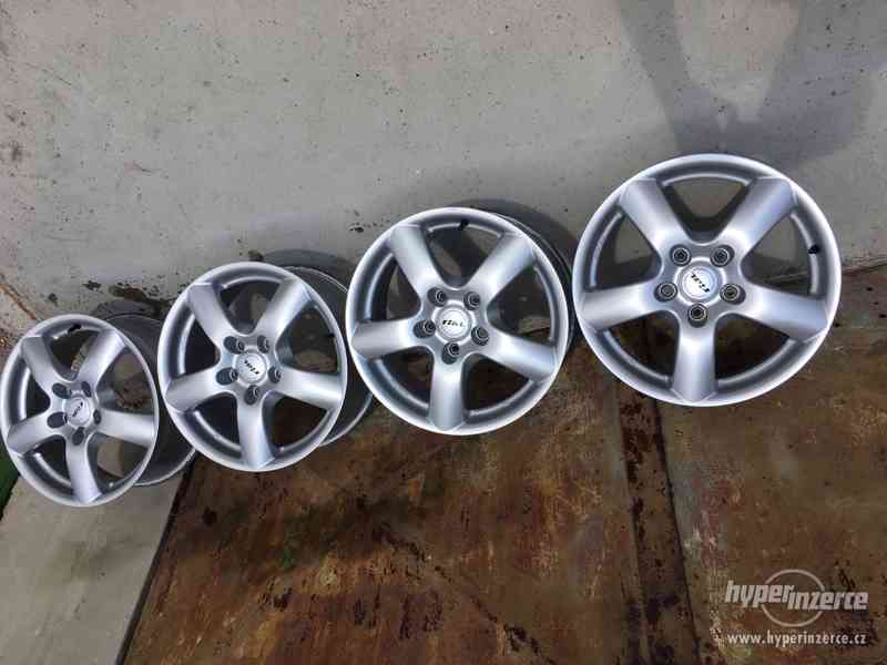 alu rafky Rial 5x120 R17 / ET 53 - foto 6