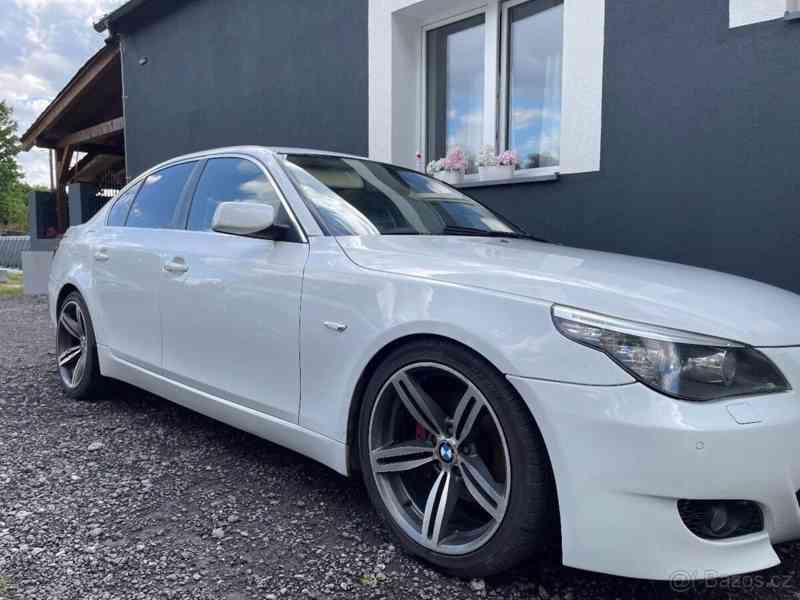 BMW Řada 5 3,0 E60 lci 530D 173kw - foto 6