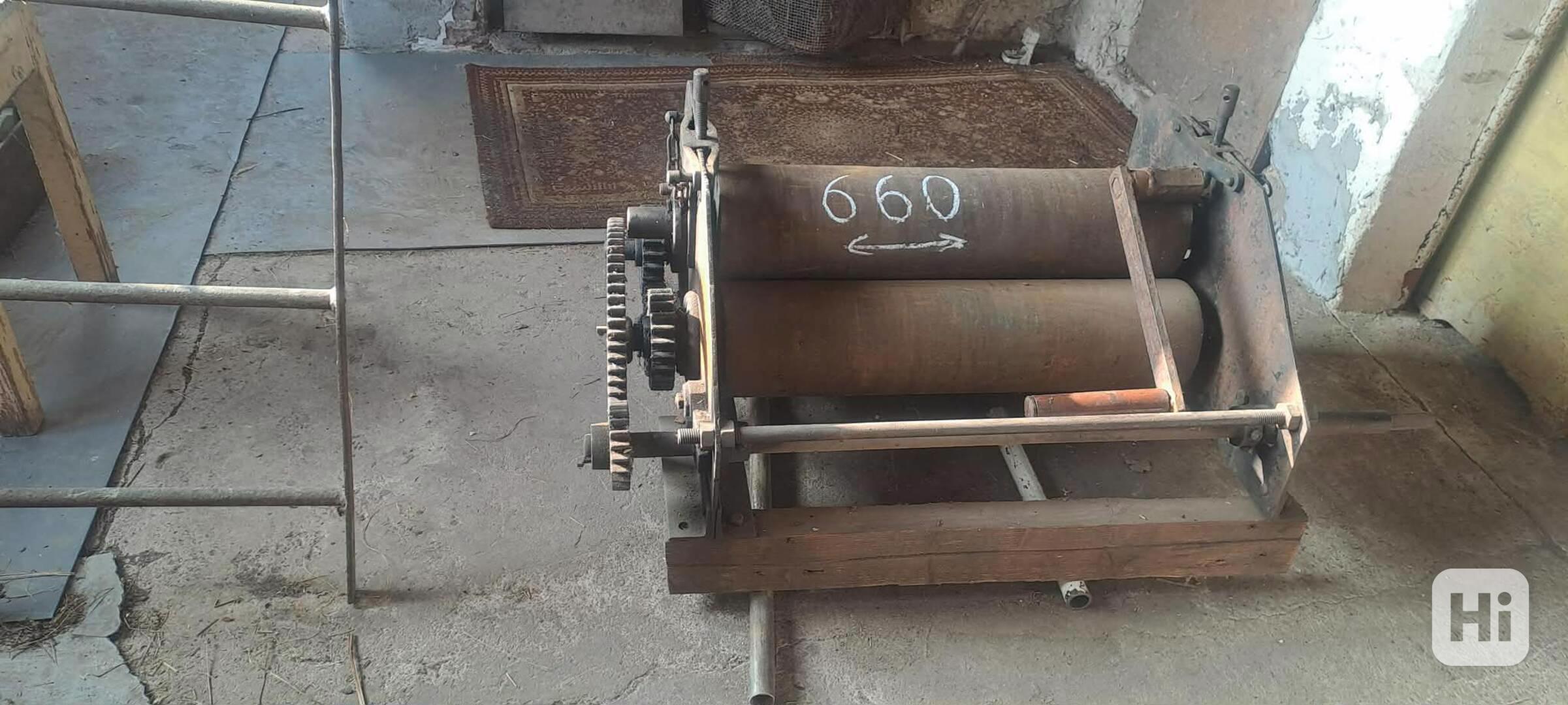 Stáčečka plechu ruční - foto 1