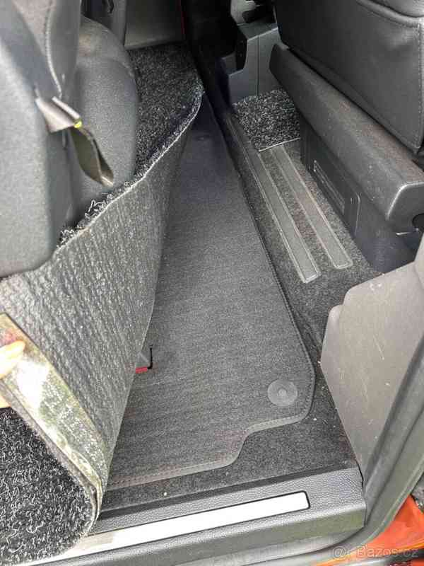 Ford Tourneo Custom 2,0   Titanium X L1 2022 136 kW - foto 7