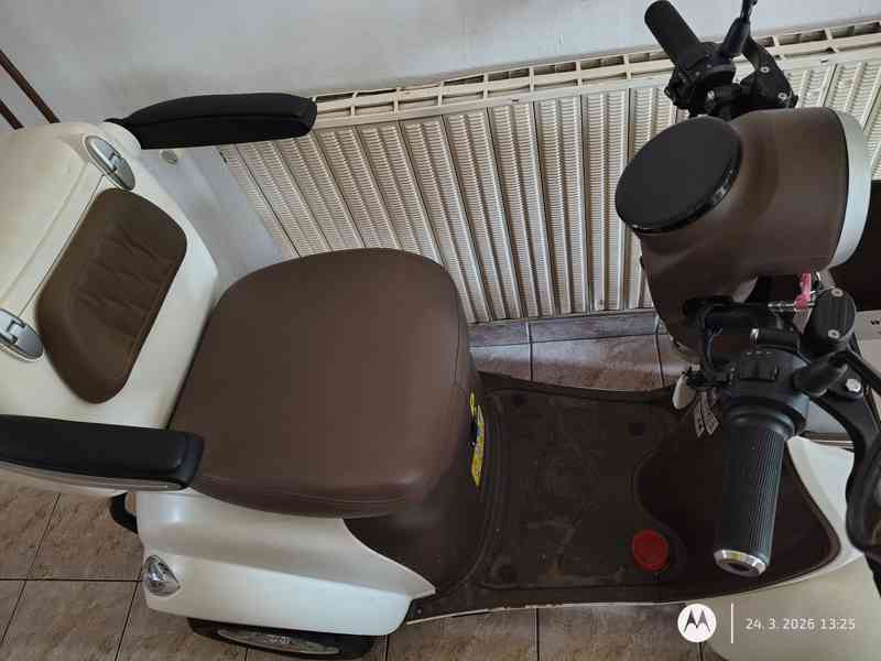 Elektrický vozík pro seniory  - foto 6