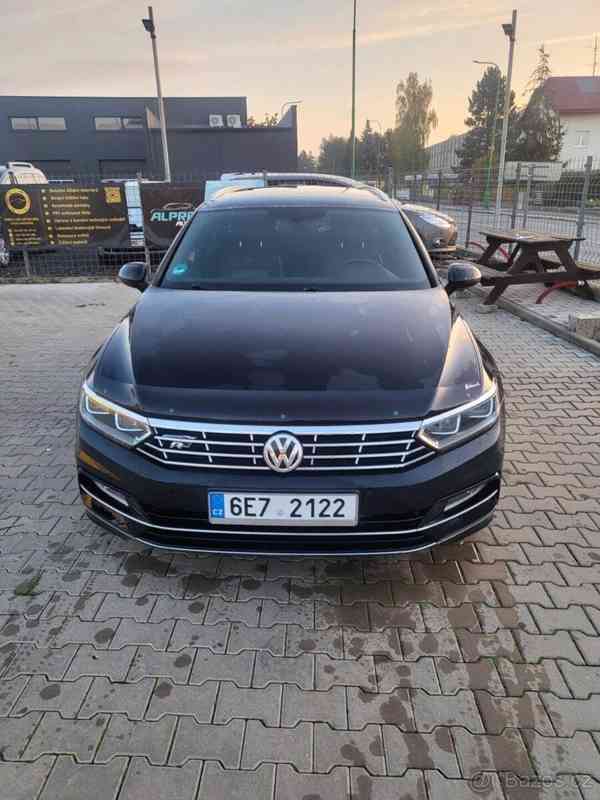 Volkswagen Passat 1,6   Prodám VW Passat RLine - foto 1