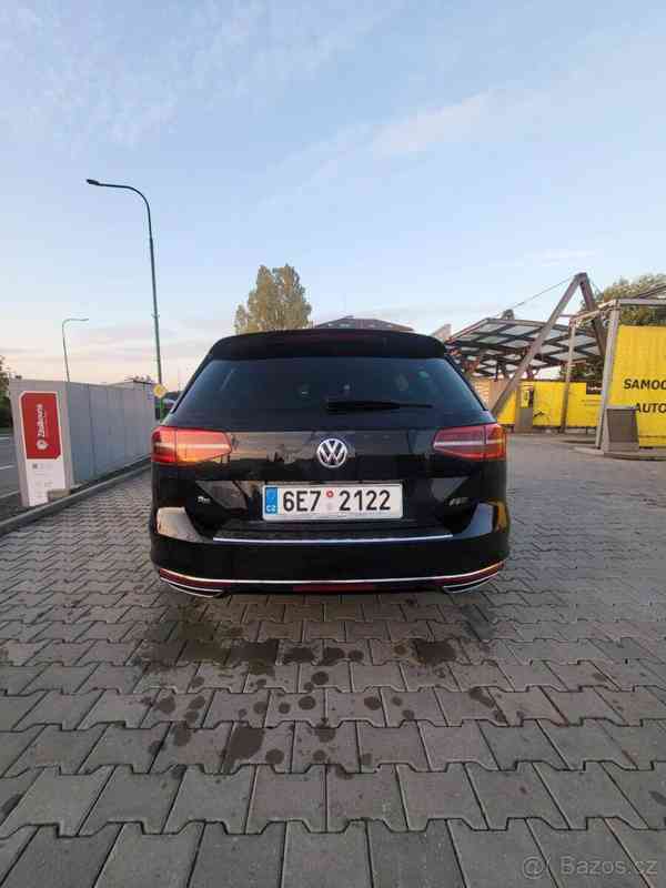 Volkswagen Passat 1,6   Prodám VW Passat RLine - foto 7