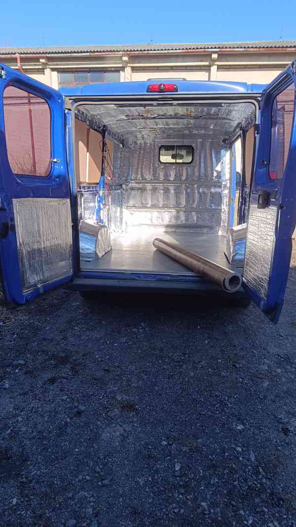 Prodám obytnou dodávku Peugeot Boxer r.v. 2013 s klimatizací - foto 8