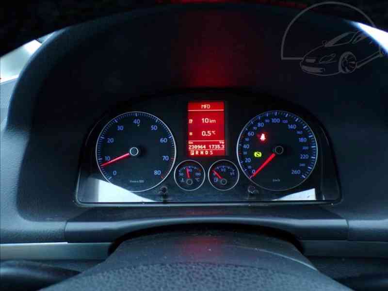 Volkswagen Touran 1,4 TSI-103KW DSG - foto 6