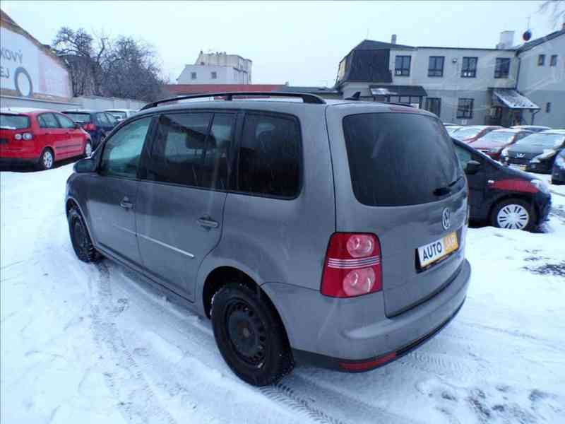 Volkswagen Touran 1,4 TSI-103KW DSG - foto 3