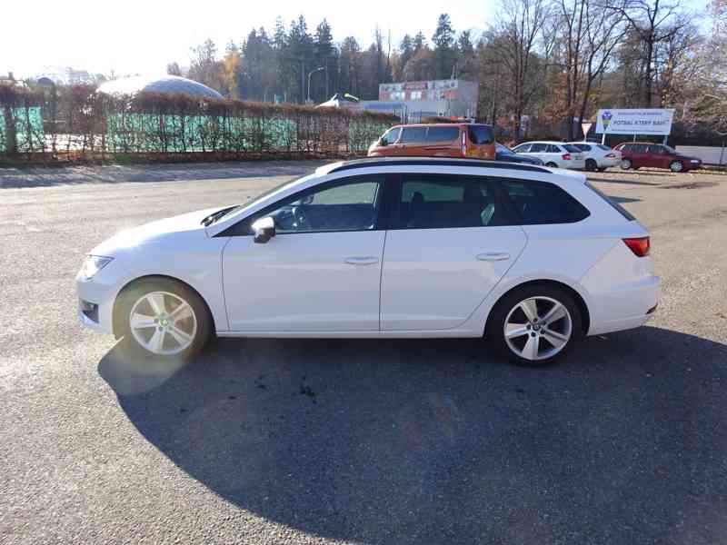 Seat Leon 2.0 TDI Combi r.v.2015 (110 kw) SERVISKA  - foto 2