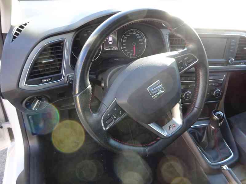 Seat Leon 2.0 TDI Combi r.v.2015 (110 kw) SERVISKA  - foto 5