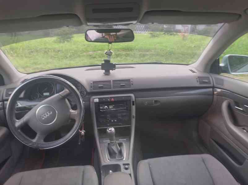 Audi A4/8E - foto 2