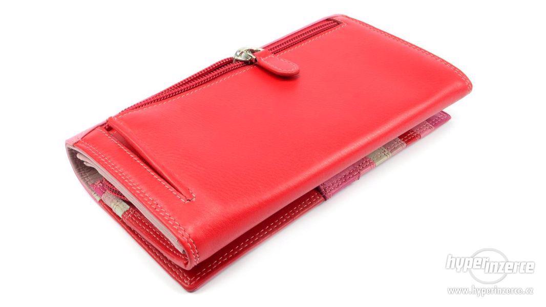 Růžová peněženka dámská kožená - foto 4