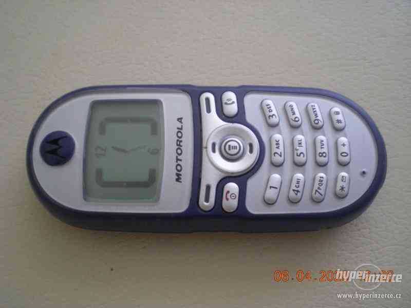 Motorola C200 ve stavu NOVÉHO - plně funkční mobilní telefon - foto 2