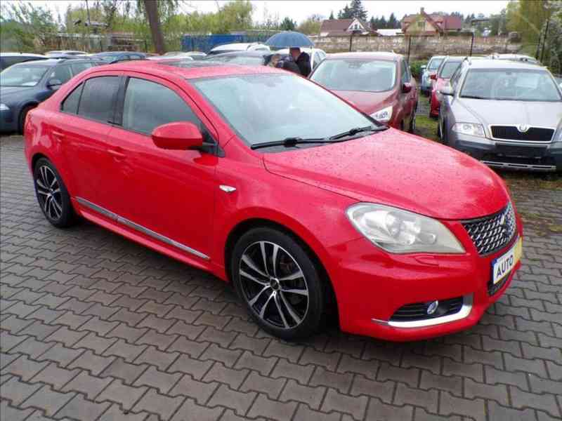 Suzuki Kizashi 2,4 i 4x4 AUTOMAT - foto 1