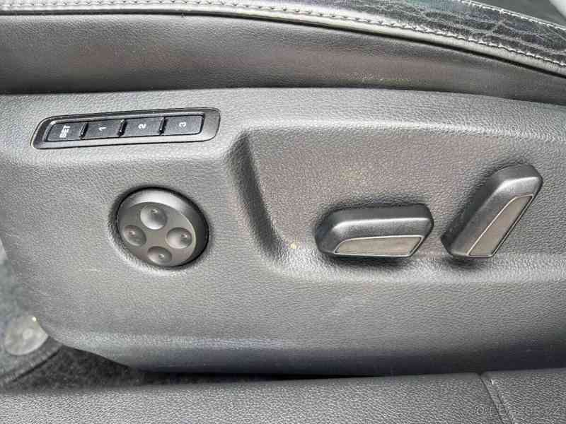 Škoda Superb 2,0   TDI 125 kW - foto 15