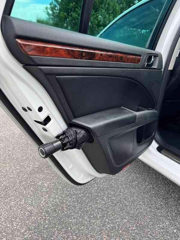 Škoda Superb 2,0   TDI 125 kW - foto 14