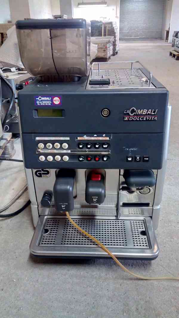 predam Profesionálne kávovary laa cimbali 