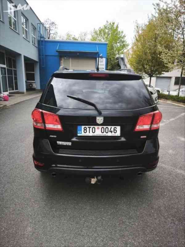 Fiat Freemont 3,6   4x4 AWD - foto 3