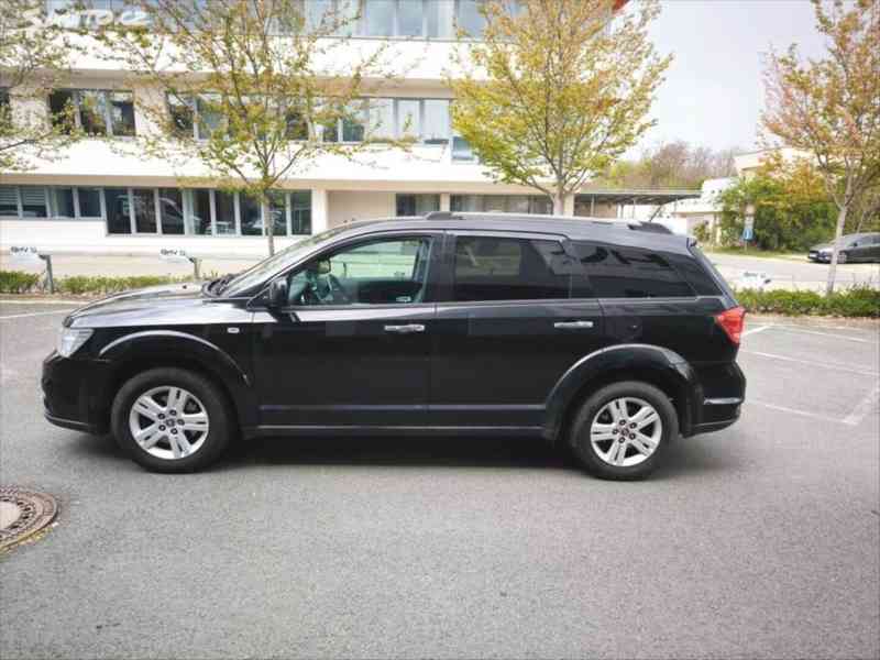Fiat Freemont 3,6   4x4 AWD - foto 7