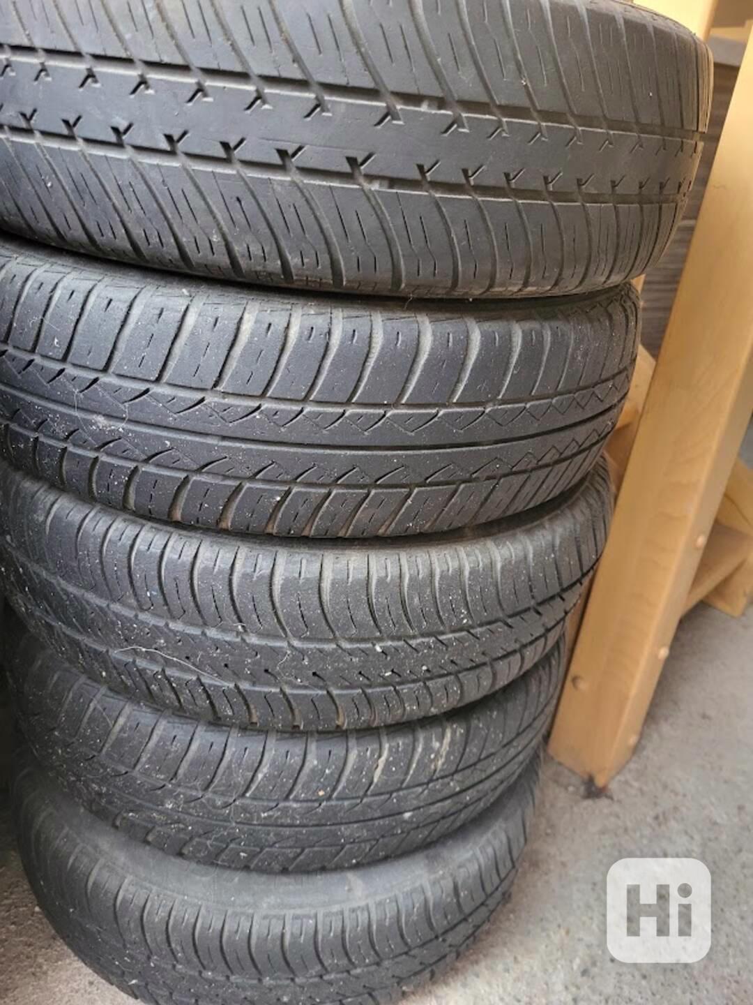 Alu kola + letní gumy 155/65 R14 na Opel Agila  - foto 1