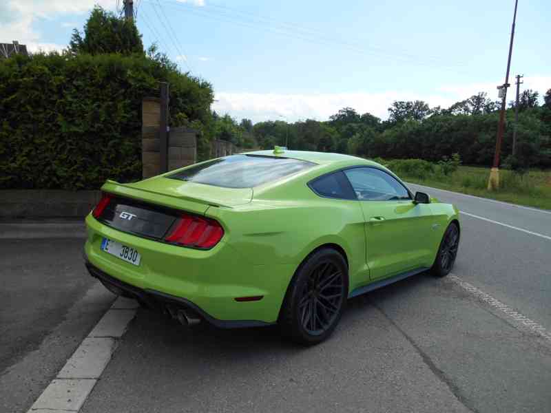 FORG MUSTANG GT 5,0 ROUSH  SUPERCHARGED 559KW 2020 - foto 7