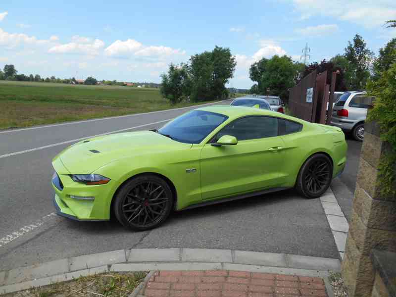 FORG MUSTANG GT 5,0 ROUSH  SUPERCHARGED 559KW 2020 - foto 5