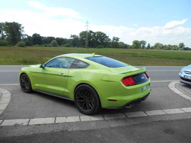 FORG MUSTANG GT 5,0 ROUSH  SUPERCHARGED 559KW 2020 - foto 6