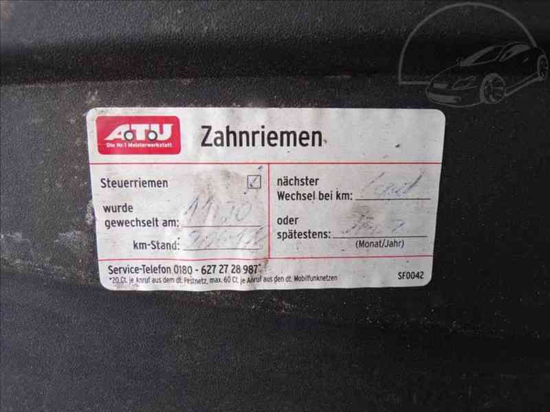 Volkswagen Golf 1,6 TDI - foto 13