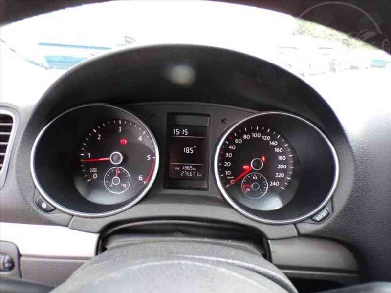 Volkswagen Golf 1,6 TDI - foto 6