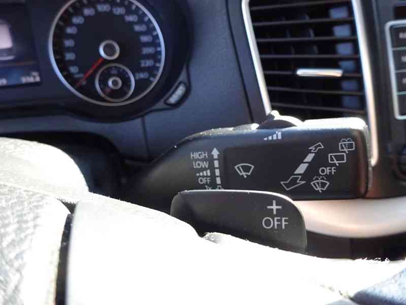 VW Sharan 2.0 TDI r.v.2015 (130 KW) 7 míst AUTOMAT - foto 13