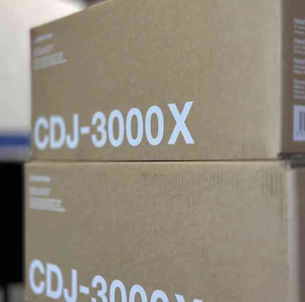 Nový AlphaTheta CDJ-3000X/Euphonia Mixer, DJM-A9/DJM-V10-LF - foto 4