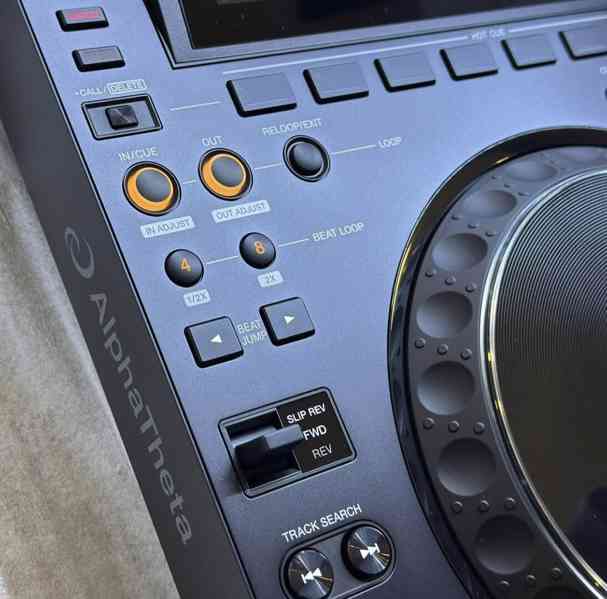 Nový AlphaTheta CDJ-3000X/Euphonia Mixer, DJM-A9/DJM-V10-LF - foto 2