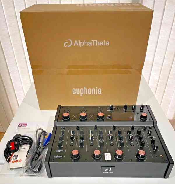 Nový AlphaTheta CDJ-3000X/Euphonia Mixer, DJM-A9/DJM-V10-LF - foto 6