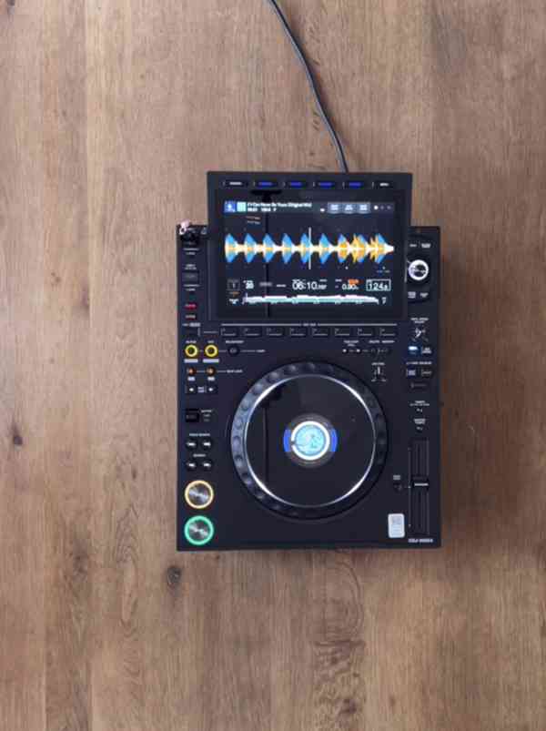 Nový AlphaTheta CDJ-3000X/Euphonia Mixer, DJM-A9/DJM-V10-LF - foto 11