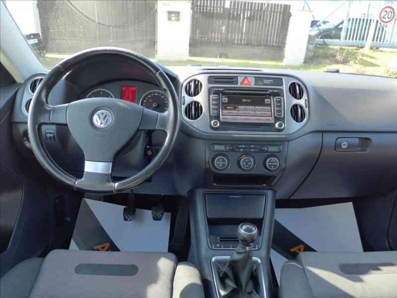 Volkswagen Tiguan 2,0 TDI 125KW 4x4 NAVI KAMERA - foto 7