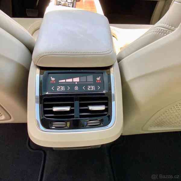Volvo XC60 T6 Inscription – top stav - foto 17