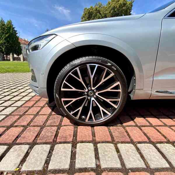 Volvo XC60 T6 Inscription – top stav - foto 16